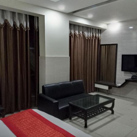 Hotel Vivah Residency Neu-Delhi Exterior foto