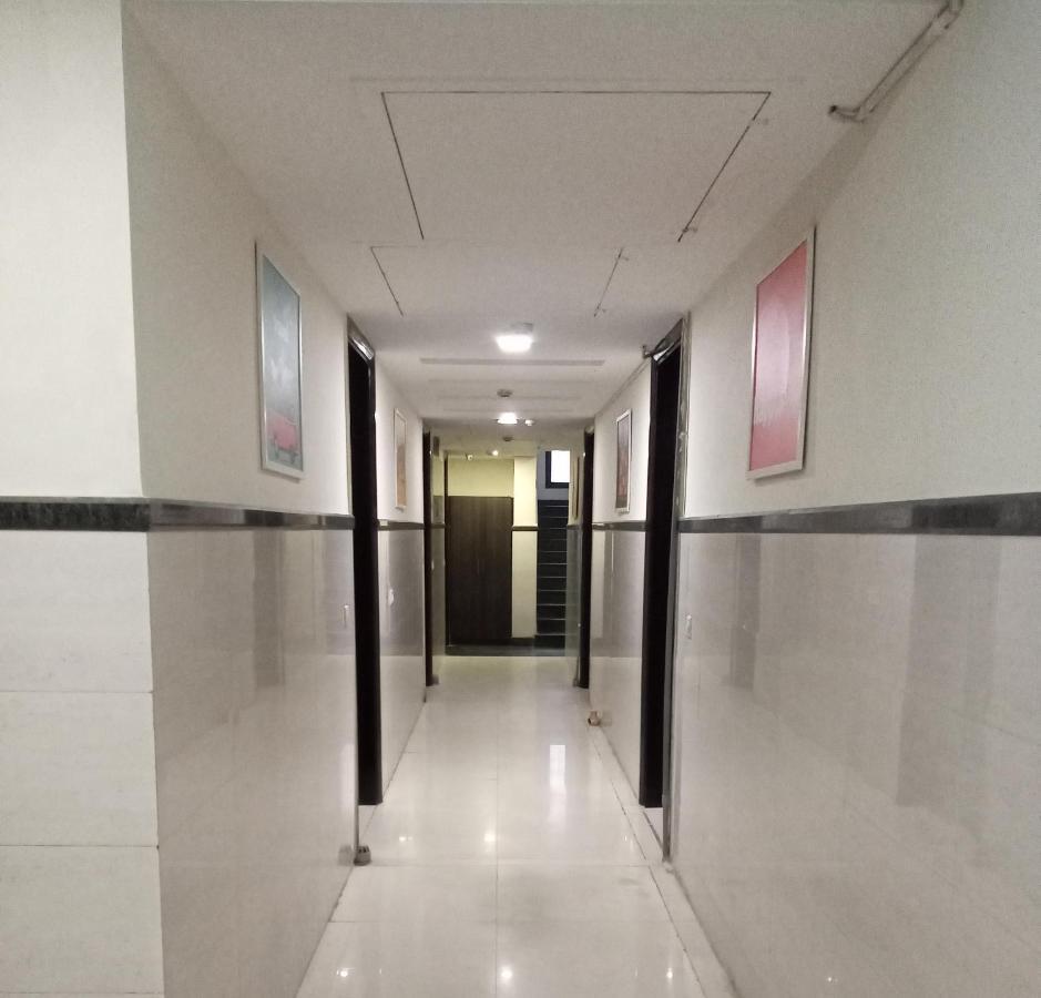 Hotel Vivah Residency Neu-Delhi Exterior foto
